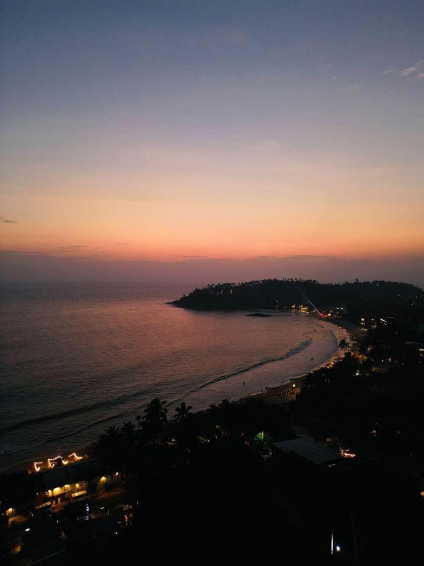 Hotel Silan Mo Mirissa Kültér fotó