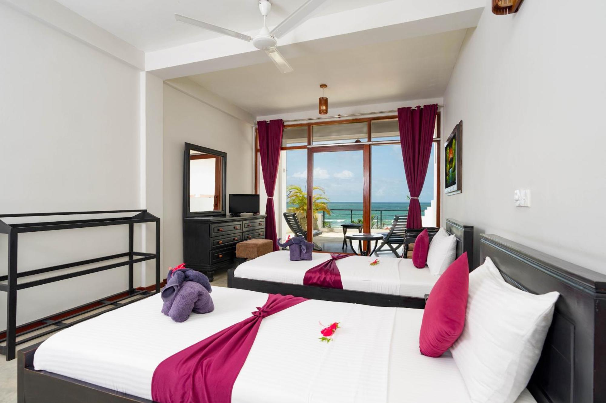 Hotel Silan Mo Mirissa Kültér fotó