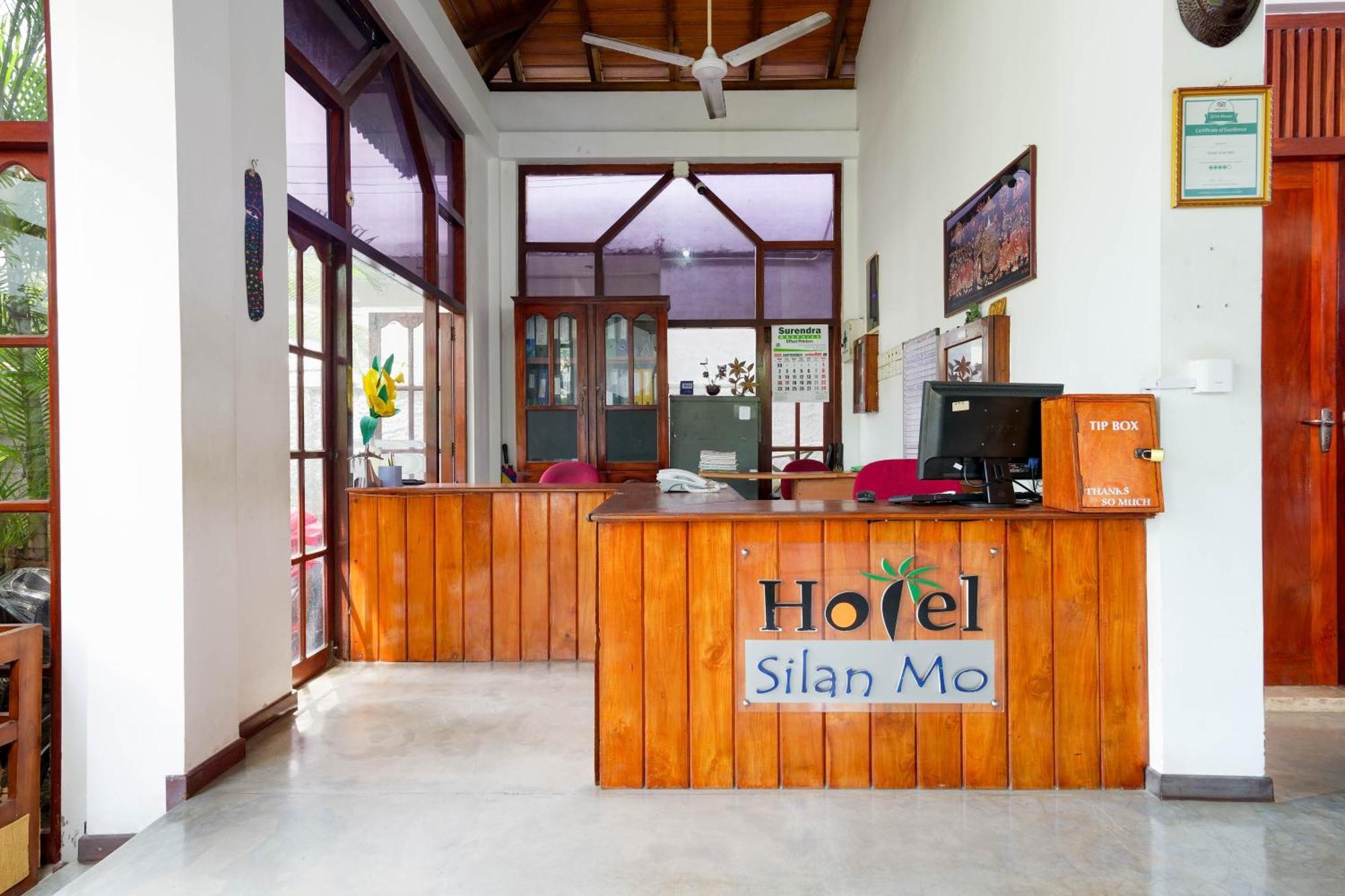 Hotel Silan Mo Mirissa Kültér fotó