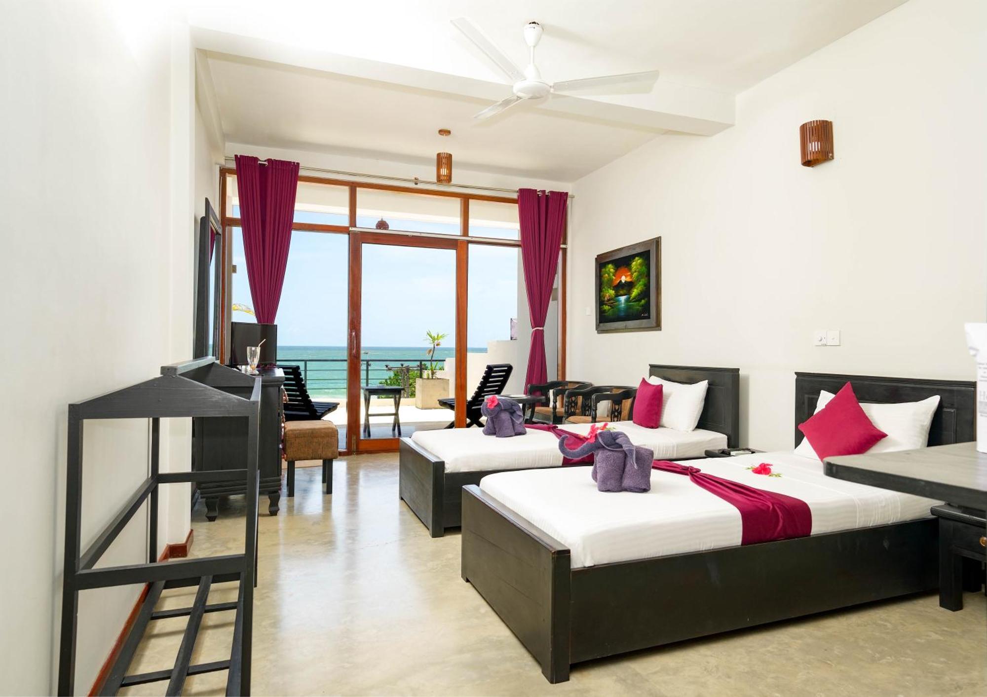 Hotel Silan Mo Mirissa Kültér fotó
